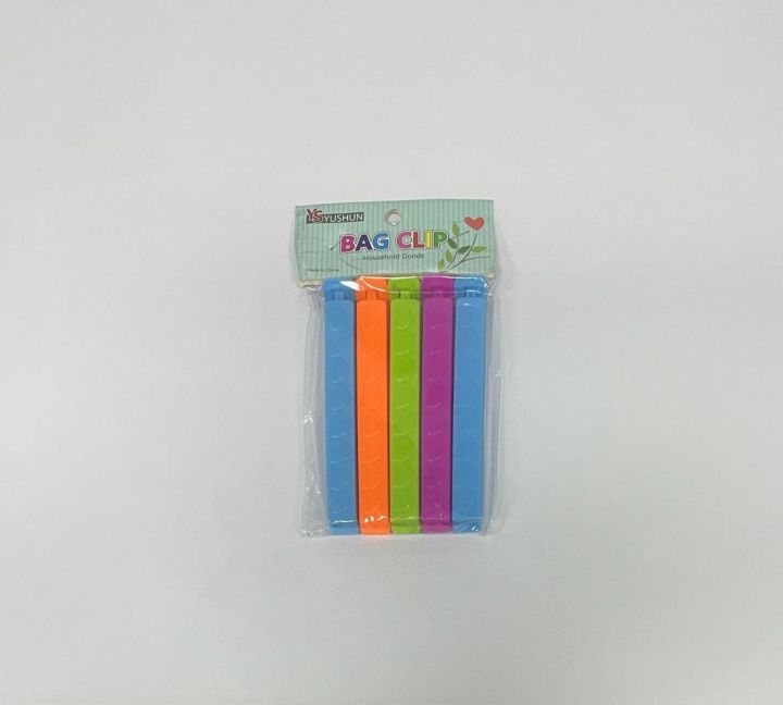 Pack%20of%205%20-%20Plastic%20Bags%20Snack%20Food%20Sealing%20Plastic%20Clips%20-%20Image%203