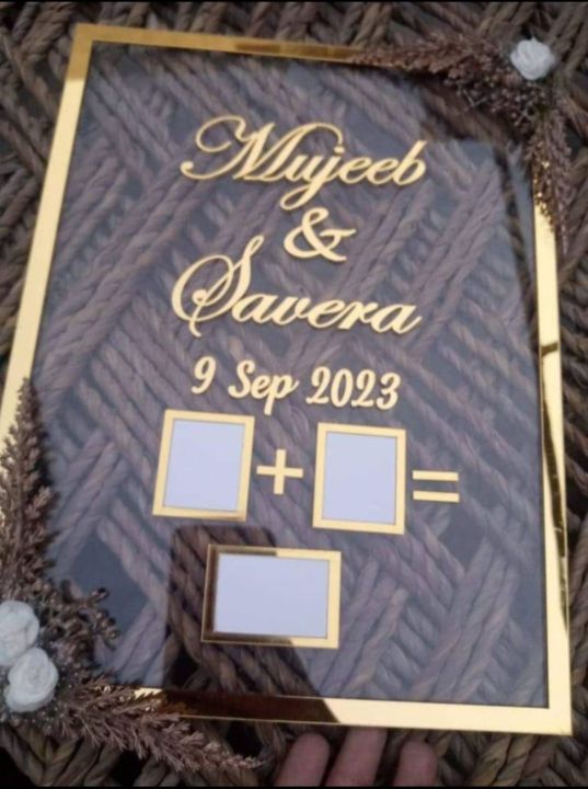 Customized%20acrylic%20nikkah%20thumb%20board%20frame%20with%20neon%20light%20-%20Image%204