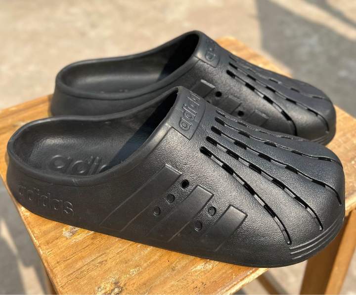New Comfortable Adilette Clogs Slip-on Crocs Shoes Sandals for Men
