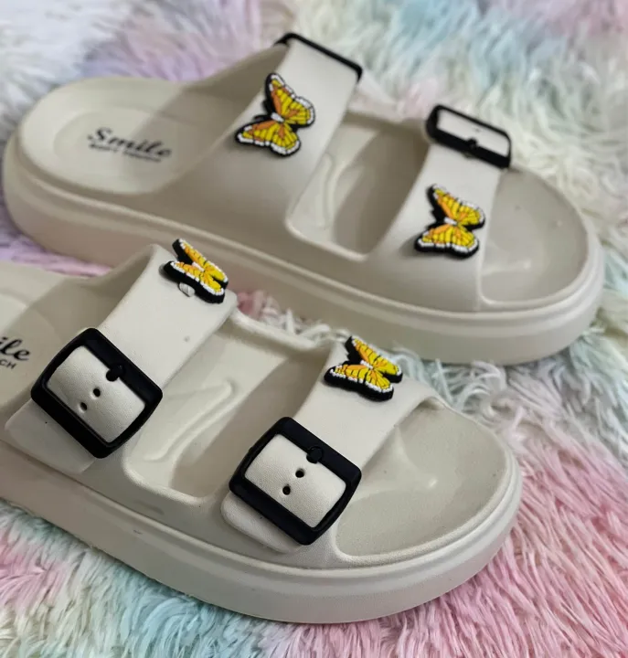 New%20Soft%20EVA%20Rubber%20Lightweight%20&%20Comfortable%20Buckle%20Sandals%20with%20Cute%20Charms%20for%20Girls%20&%20Womens%20Slippers%20-%20Image%204