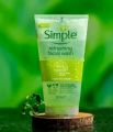 Simple Refreshing Facial Wash 150 Ml Daily Deep Cleansing for Oily Combination Skin Oil Control Hydrating Non-Drying Soap-Free Lather. 