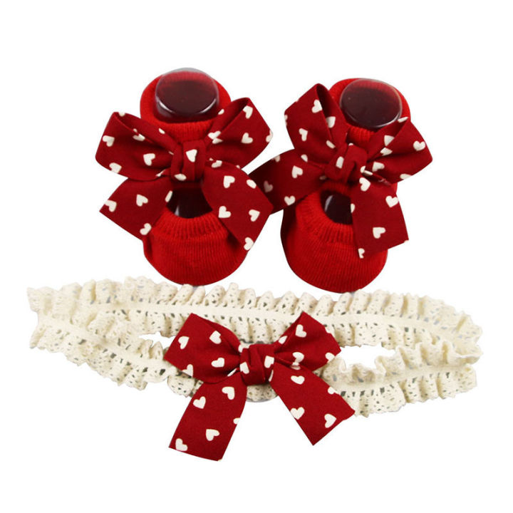 Cute%20Infant%20Headband%20Socks%20Combo%20-%20Breathable%20Bow%20Headband%20&%20Grip%20Socks%20for%20Baby%20(1%20Set)%20-%20Image%205