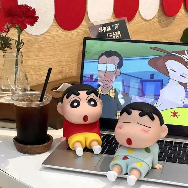 kawaii%20Shin-Chan%20Lazy%20Buddy%20Phone%20Stand%20-%20Image%203