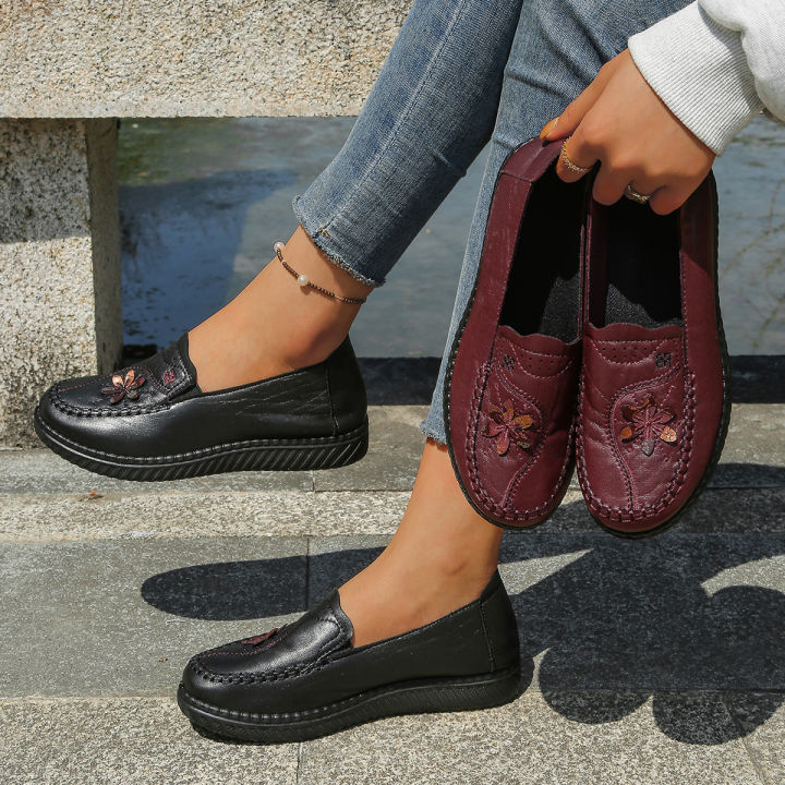Women%20Shoes%20Ultra-Light%20Polyurethane%20Sole%20Artificial%20Leather%20Shoes%20Woman%202026%20Summer%20Ladies'%20Single%20Shoes%20-%20Image%205