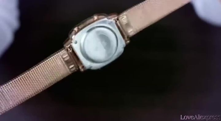 SKMEI 1901 Luxury Women Watches Small Dial Digital Chrono Calendar Watch Waterproof Ladies Wristwatch Clock Montre femme 1620