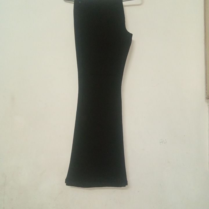 Bell%20Bottom%20jeans%20for%20women%20-%20Image%207