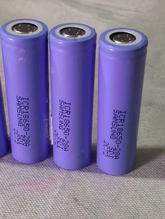Samsung 18650 Lithium ion cells Original Japanese made Brand 2800 MAH (used in good condition) with High quality Long lasting Backup