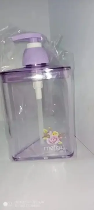 Acrylic%20Liquid%20soap%20dispanser%20bottle%20good%20quality%20-%20Image%202