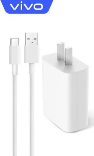VIVO%20CHARGER%2010W%20to%2065W%20Charger%20for%20Vivo%20X80%20Pro%20Plus%20Charger%20Original%20Adapter%20Like%20Qualcomm%20QC%204.0%20Quick%20Dash%20Warp%20Dart%20Flash%20Super%20Vooc%20Fast%20Charger%20With%201.2%20Meter%20Type%20C%20USB%20Data%20Cable%20(5V=4A/10V=6.5A,%20TRV1,%20White)%20-%20Image%203