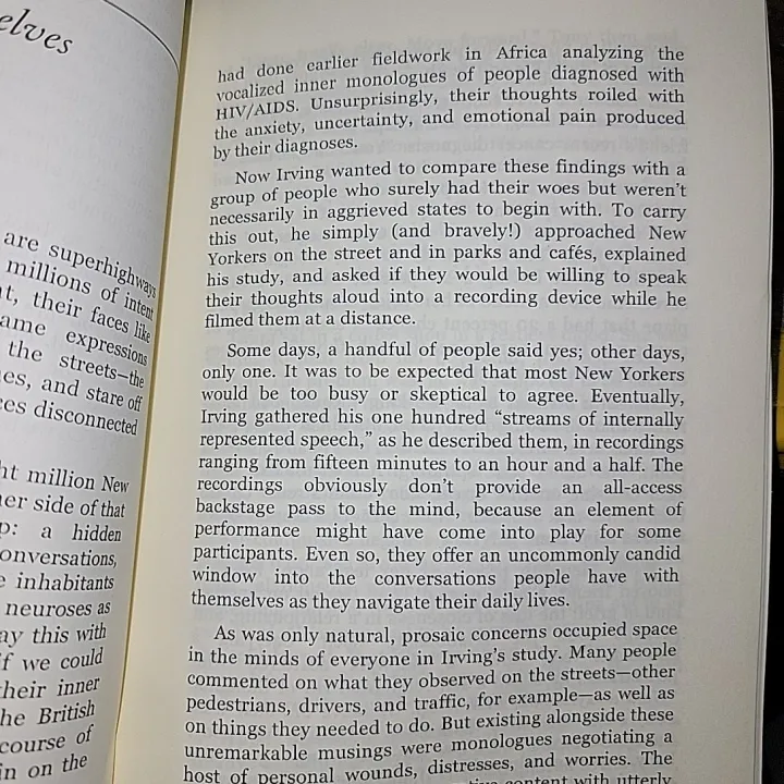 Chatter;%20The%20voice%20in%20Our%20Head,%20Why%20It%20Matters%20By%20Ethan%20Kross%20-%20Image%203