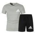 Summer fashion high-quality set men's short sleeved set fashion casual shorts sports set men's T-shirt+shorts two-piece set. 