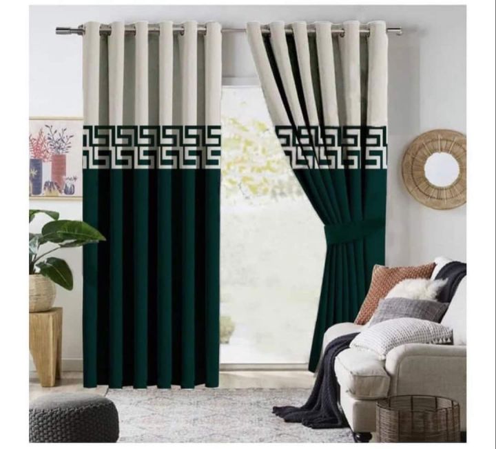 Versace style curtains very very fine quality and silver rings no rusting on rings