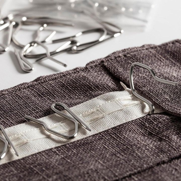 DRAPERY%20HOOKS%20PINS%20FOR%20CURTAINS,%20METAL%20CURTAIN%20HOOKS%20PINS%20FOR%20DRAPES%20PINCH%20PLEAT%20-%20Image%203
