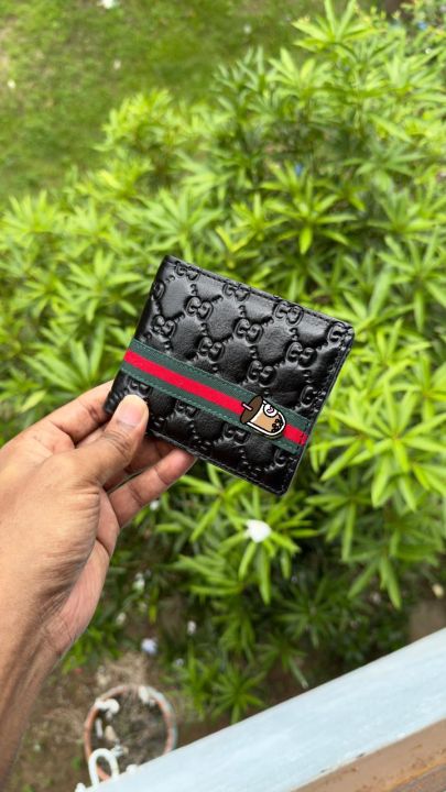 genuine%20handmade%20cow%20Leather%20Bi%20Fold%20Wallet%20black%20wallet%20with%20card%20holder%20slot%20and%20cash%20money%20chamber%20For%20Mens%20-%20Image%206