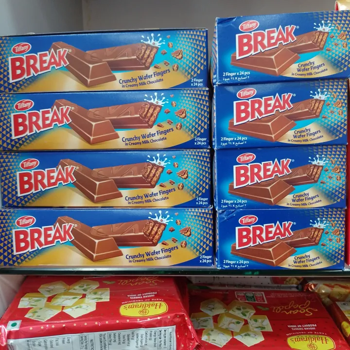 Tiffany%20Break%20chocolate%202%20fingers%20%C3%97%2024%20pcs%20box%20-%20Image%203