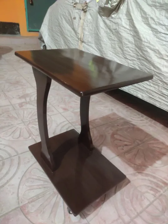 wooden%20tea%20and%20coffee%20table%20-%20Image%202