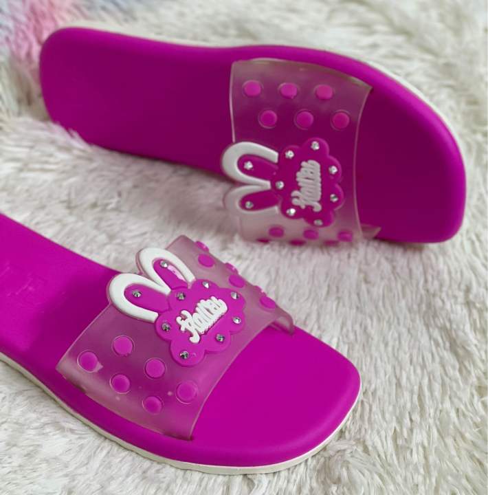 New%20Cute%20Design%20Silicone%20Upper%20Flat%20Slipper%20Sandals%20for%20Girls%20&%20Womens%20-%20Image%202