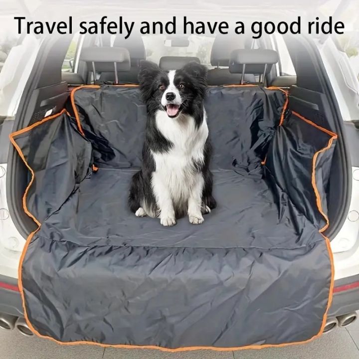 Durable%20Polyester%20Auto%20Trunk%20Mat%20for%20Pets%20-%20Non-Slip,%20Scratch-Resistant,%20Easy-Clean%20Mat%20for%20SUVs%20and%20Cars,%20Pet%20Safety%20Mat%20-%20Image%207