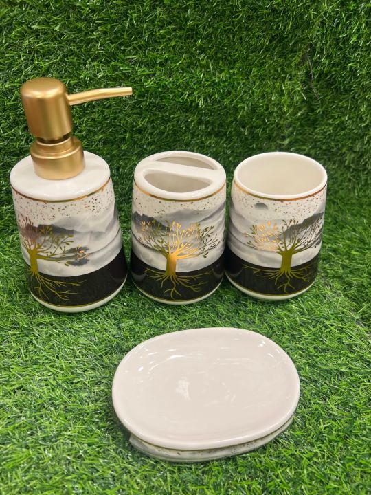 4%20pices%20bathroom%20set%20and%20two%20colour%20black%20gold%20and%20white%20gold%20-%20Image%208