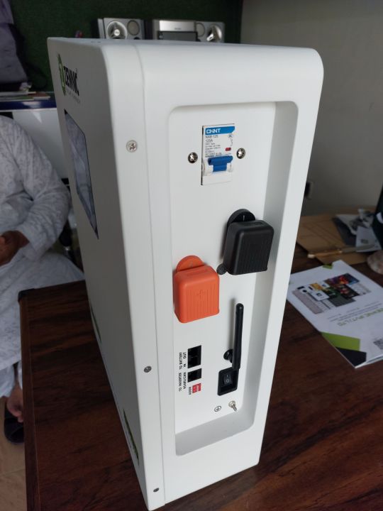 Ziewnic%20Battery%20Li-Wall%2024V%20100AH%20-%20Image%203
