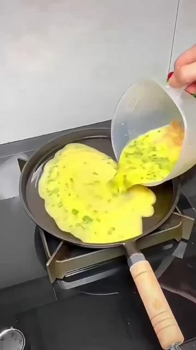 26cm Cast Iron Frying Pan Uncoated Non-stick Egg Pancake Pan Crepe Maker Steak Frying Pot Gas Induction Cooker Kitchen Cookware