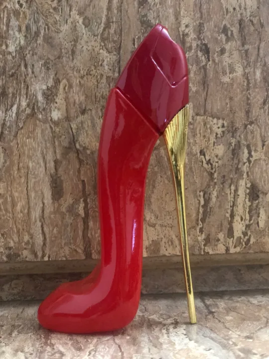 High%20heel%20perfume%20-%20Image%202