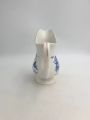 (H). VTG ROYAL WINTON FINE CERAMIC GIFTWARE JUG BLUE & WHITE WILLOW ORIENT PATTERN WITH GOLD ADGE TRIM. 