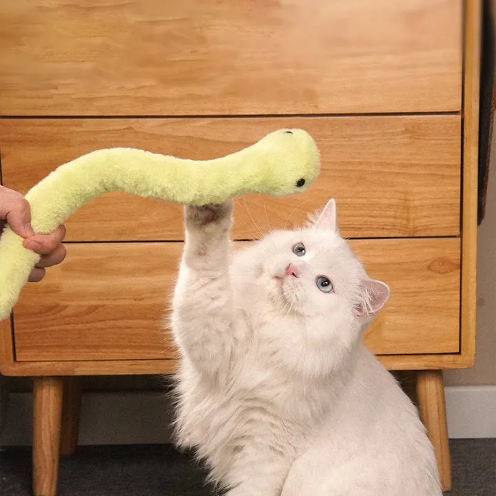 Snake%20Cat%20Toy%20Chew-Proof%20%7C%20Interactive%20Plush%20Feather%20Wand%20for%20Kittens/Puppies%20(Xmas%20%202024)%20-%20Image%206