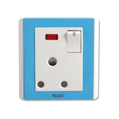 RFL%20Click%203%20pin%20Round%20Socket%20with%20Switch%20-%20Image%204