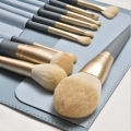 Blue Bridge 10 pieces makeup brush set beginner brush Cangzhou powder brush eye shadow brush foundation make-up brush animal hair worker. 