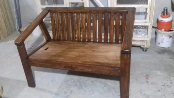 Home%20sofa%20(Wooden)%20-%20Image%202