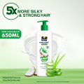 Parachute Naturale Nourishing Care Shampoo for Strong & Silky Hair - 650 ml. 