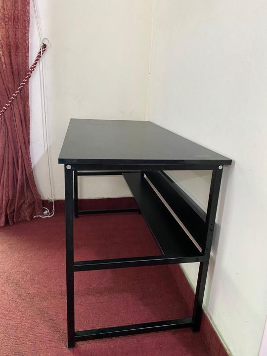 Laptop%20table,%20computer%20table,%20study%20table,%20study%20desk,%20office%20table,%20workstation%20table.%20Gaming%20table%20-%20Image%209