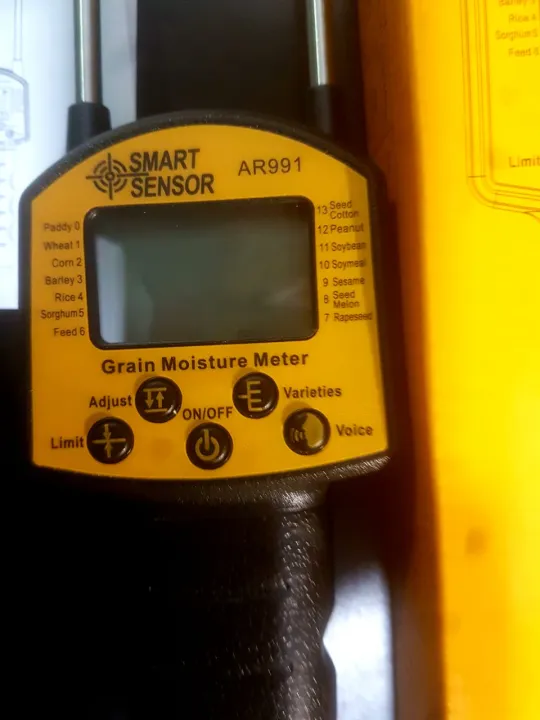 Digital%20Grain%20Moisture%20Meter,%20AR991%20Smart%20Sensor%20-%20Image%204