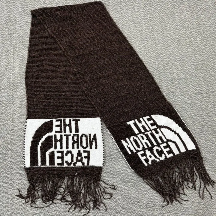 Premium%20Quality%20woolen%20Muffler%20For%20Men's%20and%20Women's%20-%20Image%202