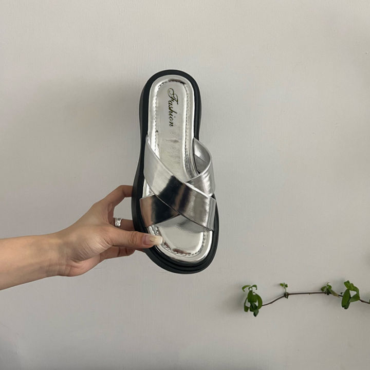 Kdashop%20fast%20delivery%20from%20Thailand%20sandals%20with%20cross%20straps%20new%20design,%20beautiful%20work,%20good%20heel%20support,%20comfortable%20to%20wear,%20not%20aching,%20no%20pain,%20girls%20see%20it%20as%20a%20must%20scream%20to%20hurry%20to%20buy%20it.%20-%20Image%208