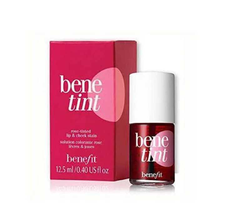 Korean%20Style%20Liquid%20Lip%20and%20Cheek%20Tint%20with%20Watermelon,%20Strawberry,%20Tomato%20Extracts%20-%20Rose%20Fragrance,%20Nourishing%20&%20Long-lasting.%20Smudge%20&%20Waterproof%20Cheeks%20Blusher%20for%20Women%20-%20Image%202