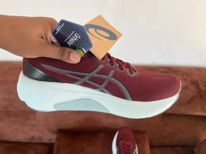 Asics%20Gel%20Kayano%2030%20running%20shoes%20for%20men%20-%20Image%205