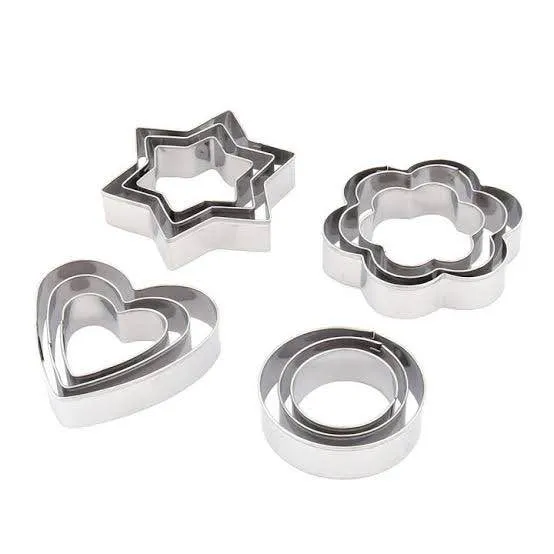 12%20Piece%20Set%20Stainless%20Steel%20Pastry%20Cookie%20Biscuit%20Cutter%20Cake%20Muffin%20Decor%20Mold%20Multi%20functional%20Tool%20-%20Image%205