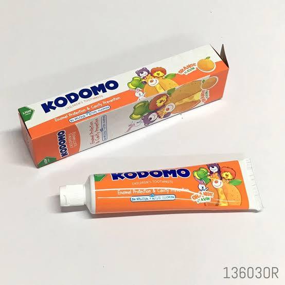 Kodomo%20Baby%20Toothpaste%20Orange%20Flavor%2040g%20-%20Image%203