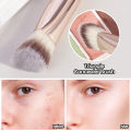 MAANGE Under Eye Concealer Makeup Brush Triangle Foundation Brush for Liquid Cream Blending Concealing Cosmetic Makeup Tools.