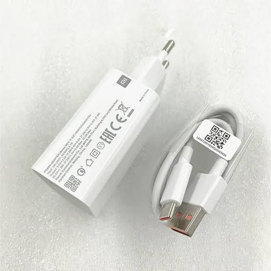 vivo%2033W%20Type%20C%20Fast%20charger%20premium%20quality%20-%20Image%203