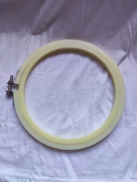 High%20Quality%20Fiberglass%20Embroidery%20Hoop%20Frame%20%E2%80%93%20Durable%20&%20Lightweight%20-%20Image%203