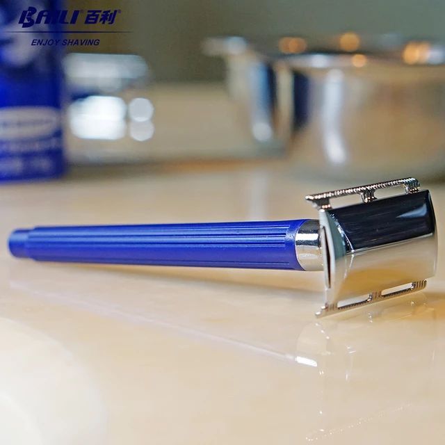 Original safety razor with three blades | Daraz.pk