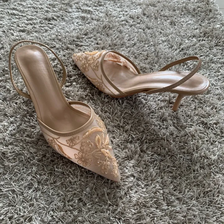 Mesh%20Embroidered%20Fashion%20Sandals%20Women%20String%20Bead%20High%20Heels%20Mules%20Shoes%20Pointed%20Toe%20Slingback%20Slippers%20Women%20Zapatos%20De%20Mujer%20-%20Image%203