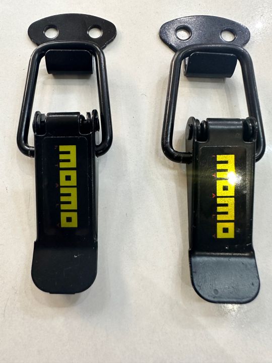 Momo%20Italy%20Universal%20Bumper%20Clip%203%E2%80%9D%20Large%20For%20Cars%20And%20Suvs%20-%20Image%203