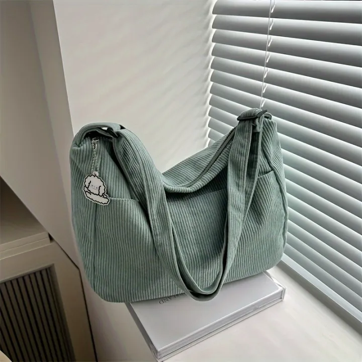 Women%E2%80%99s%20Corduroy%20Shoulder%20Bag,%20Casual%20Striped%20Large%20Capacity%20Tote%20with%20Zipper%20Closure,%20Cute%20Hat%20Patch,%20Perfect%20for%20Everyday%20Use%20-%20Image%203