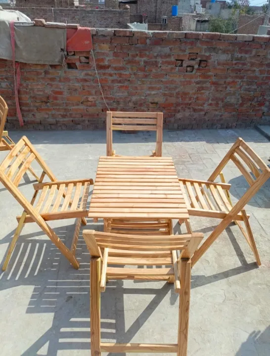 Wooden%20folding%20Chairs%20and%20Table%20Folding%20Set%204%20Chairs%20and%201%20Table%20For%20Garden%20And%20Outdoor%20Dinning%20-%20Image%203