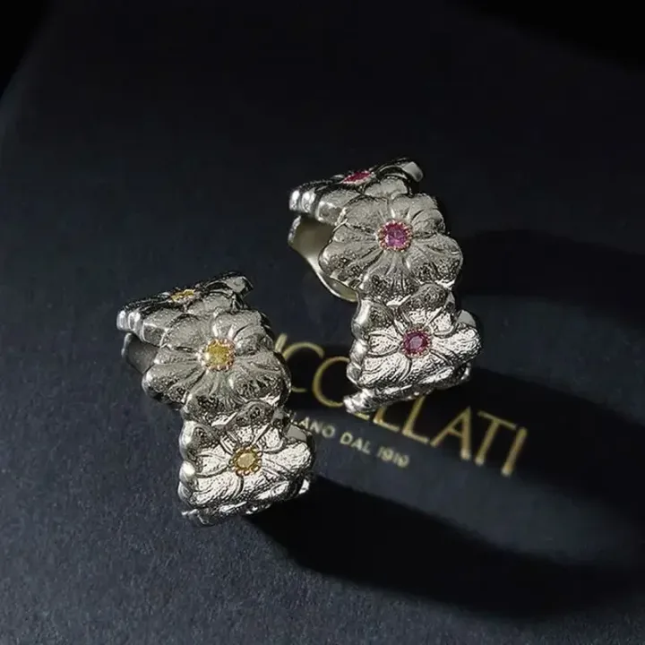 Exquisite%20Classic%20Series%20wire%20drawing%20craft%20Shiny%20Gardenia%20flower%20rings%20for%20women%20Copper%20plating%20Single%20Row%20crystal%20ring%20Jewelry%20-%20Image%203