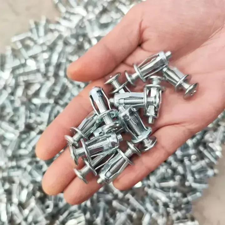 Petal%20Screw%20Jack%20Nuts%20Screw%20Anchors%20Petal%20Expansion%20Plugs%20for%20Curtain%20Expansion%20Clamp%20Petal%20Rivet%20Lock%20Bolt%20Board%20Wall%20Fasteners%20-%20Image%204